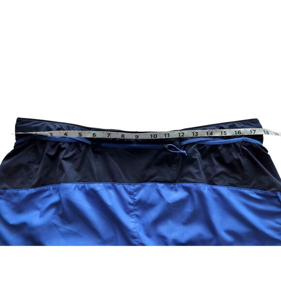 Patagonia Women's Strider Pro Short 2.5" Lightweight Blue Shorts Size L - Picture 13 of 14